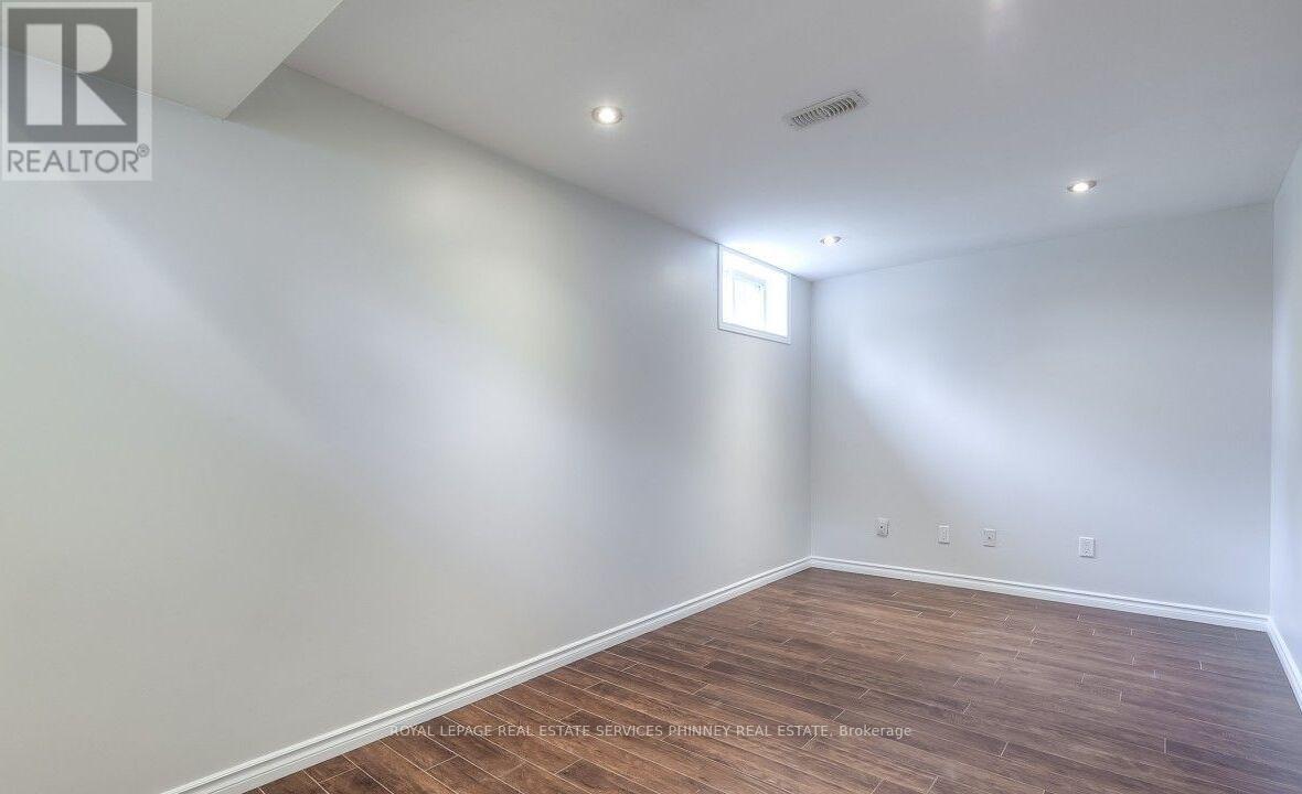 Bsmt - 3908 Quiet Creek Drive, Mississauga, Ontario  L5M 8B5 - Photo 9 - W12819696