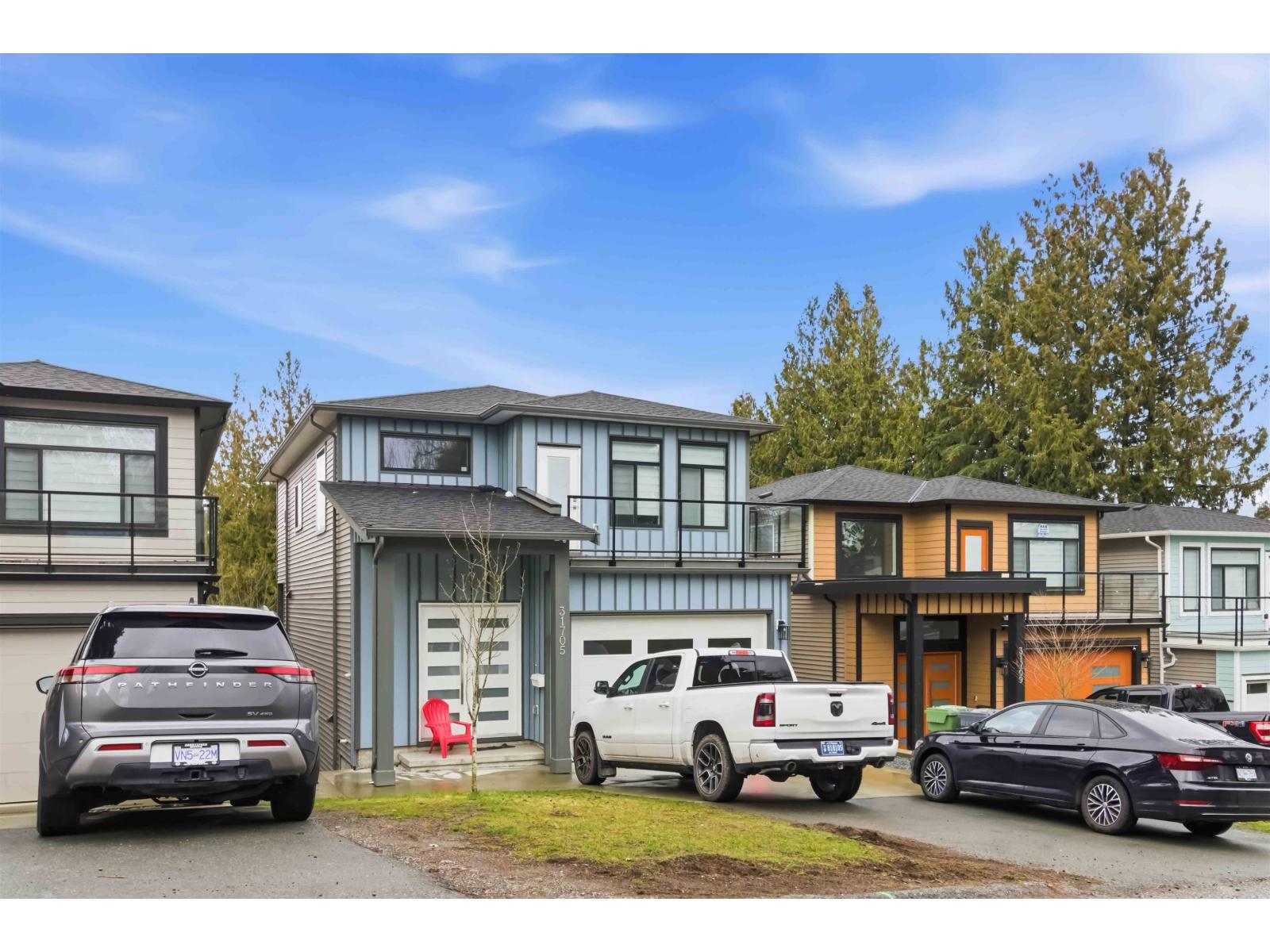 31705 Upland Crescent, Abbotsford, British Columbia  V2T 2G4 - Photo 2 - R3091475