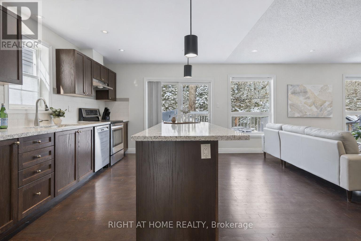 102 Fieldstream Chase, Bracebridge, Ontario  P1L 0A7 - Photo 10 - X12819540