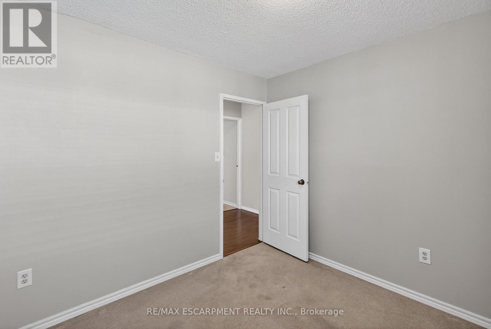 72 Boston Crescent, Hamilton, Ontario  L8T 4N2 - Photo 15 - X12819560