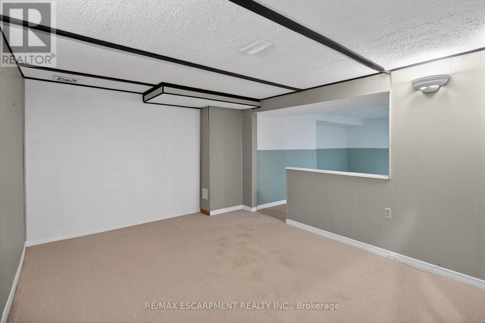 72 Boston Crescent, Hamilton, Ontario  L8T 4N2 - Photo 18 - X12819560