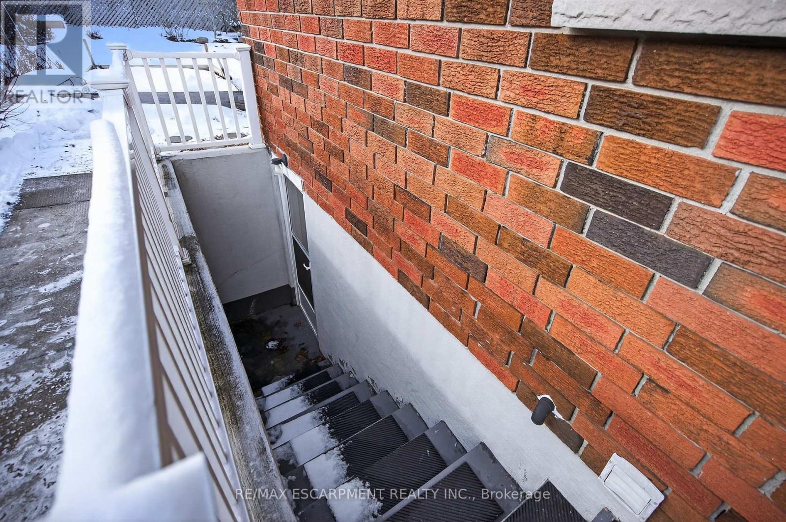 72 Boston Crescent, Hamilton, Ontario  L8T 4N2 - Photo 24 - X12819560