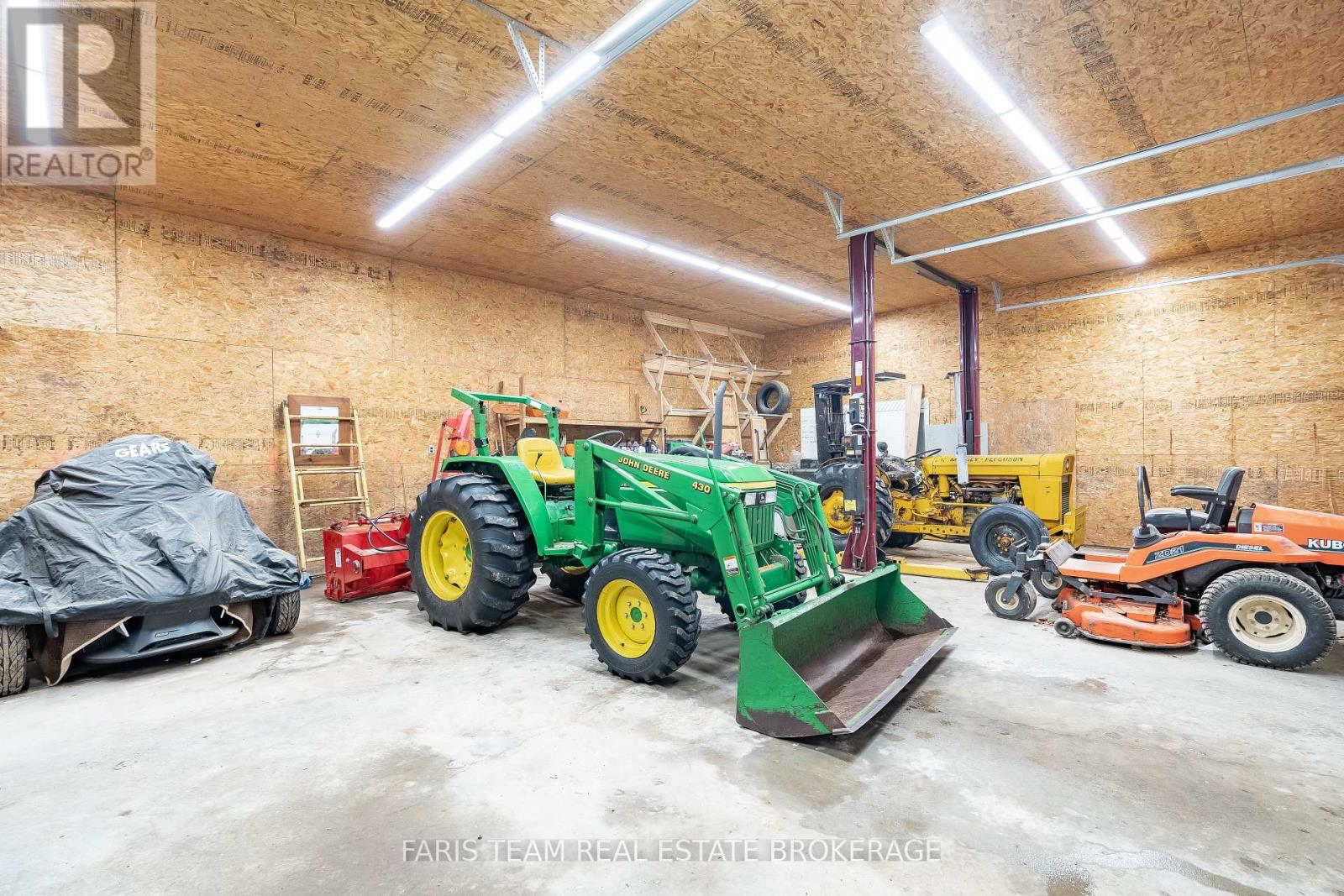 5565 5th Line, New Tecumseth, Ontario  L0G 1W0 - Photo 43 - N12532772