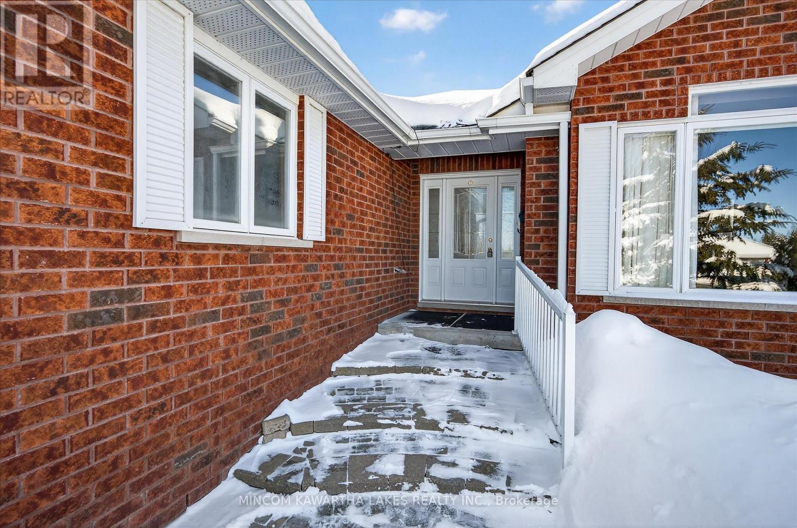 1643 Fair Avenue, Peterborough, Ontario  K9K 2R4 - Photo 4 - X12819744