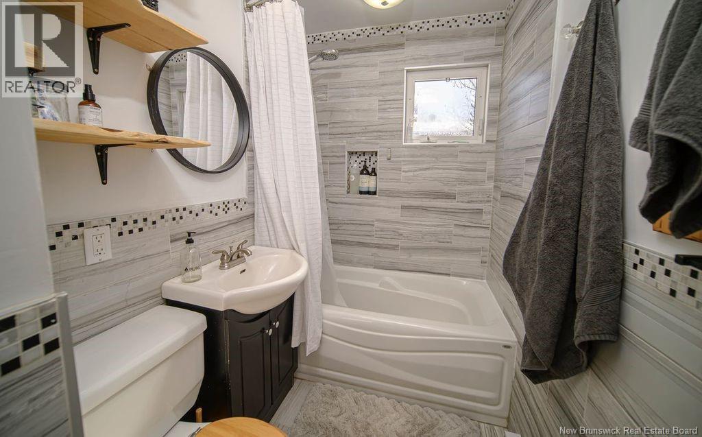 547 Chancellor Court, Oromocto, New Brunswick  E2V 1J1 - Photo 10 - NB134070