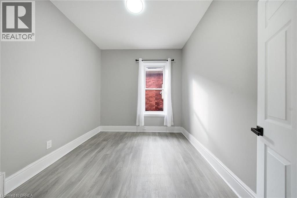 13 Salisbury Avenue, Brantford, Ontario  N3S 1M6 - Photo 14 - 40806130