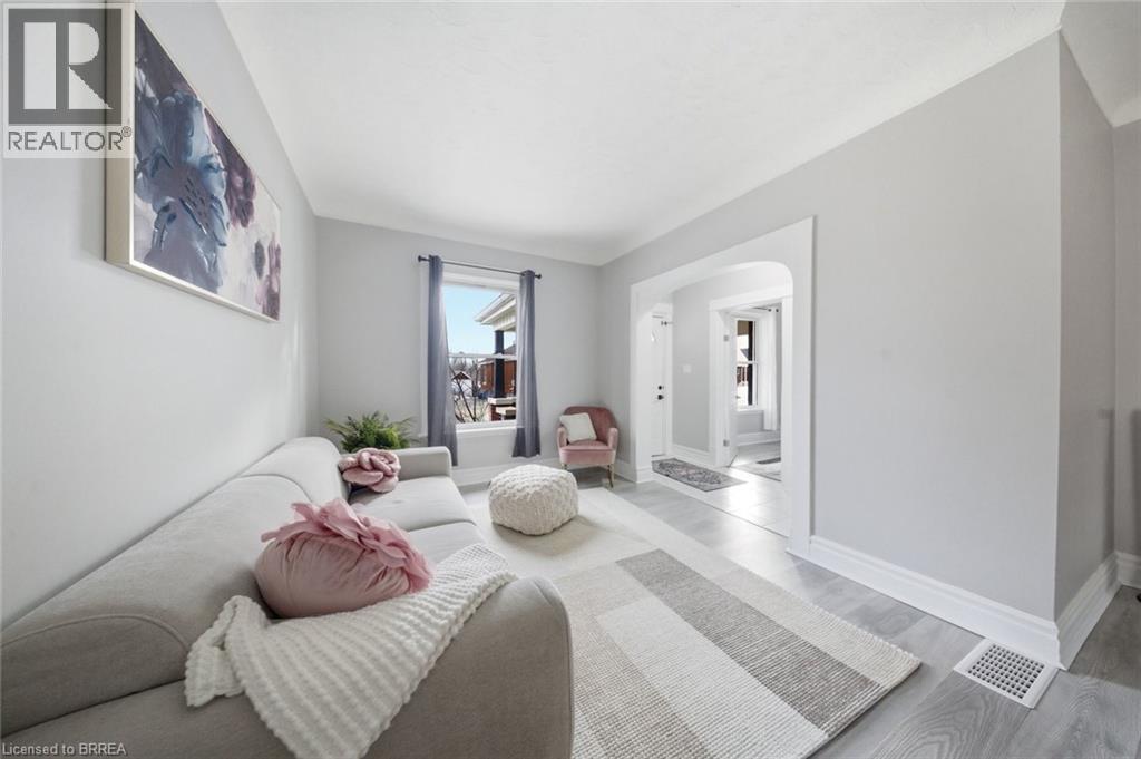 13 Salisbury Avenue, Brantford, Ontario  N3S 1M6 - Photo 9 - 40806130