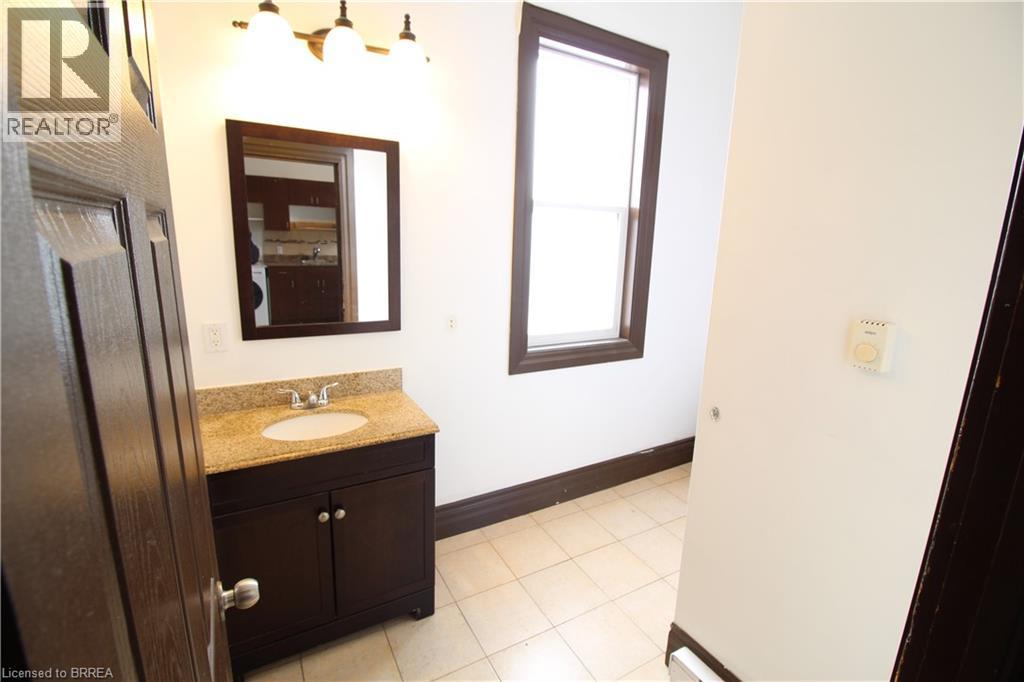 62 Dundas Street Unit# C, Brantford, Ontario  N3R 1S3 - Photo 8 - 40807283