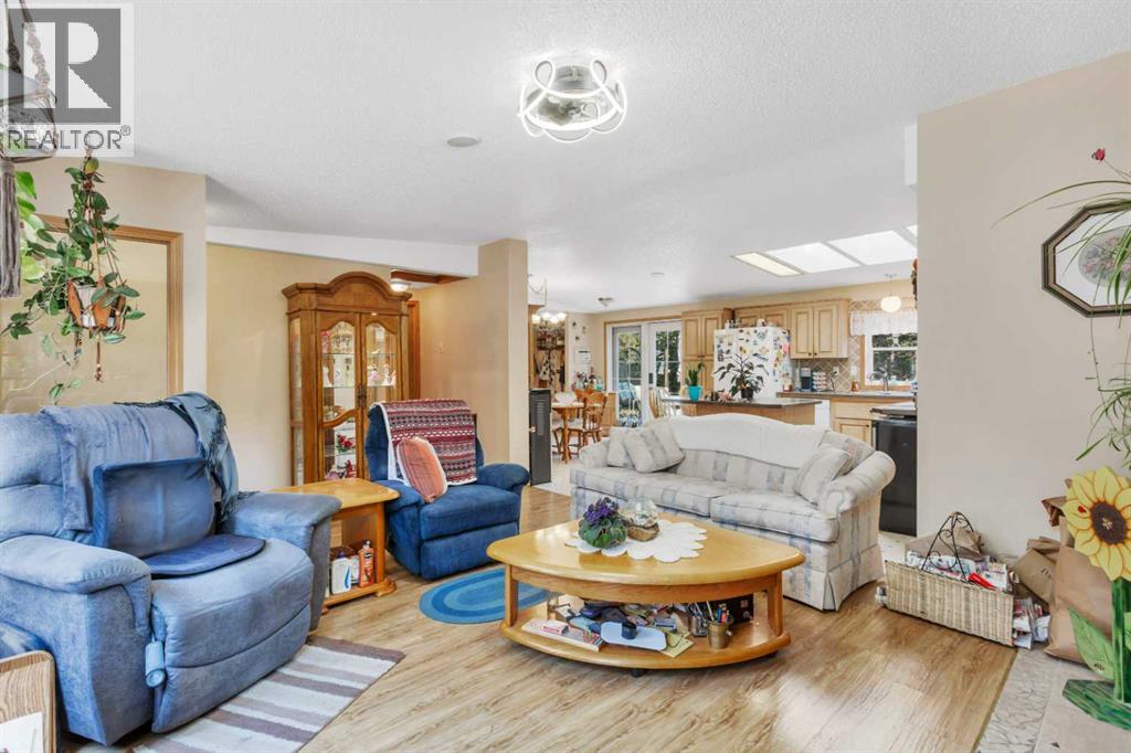 220, 5241 Township Road 325a, Rural Mountain View County, Alberta  T0M 1X0 - Photo 10 - A2260142