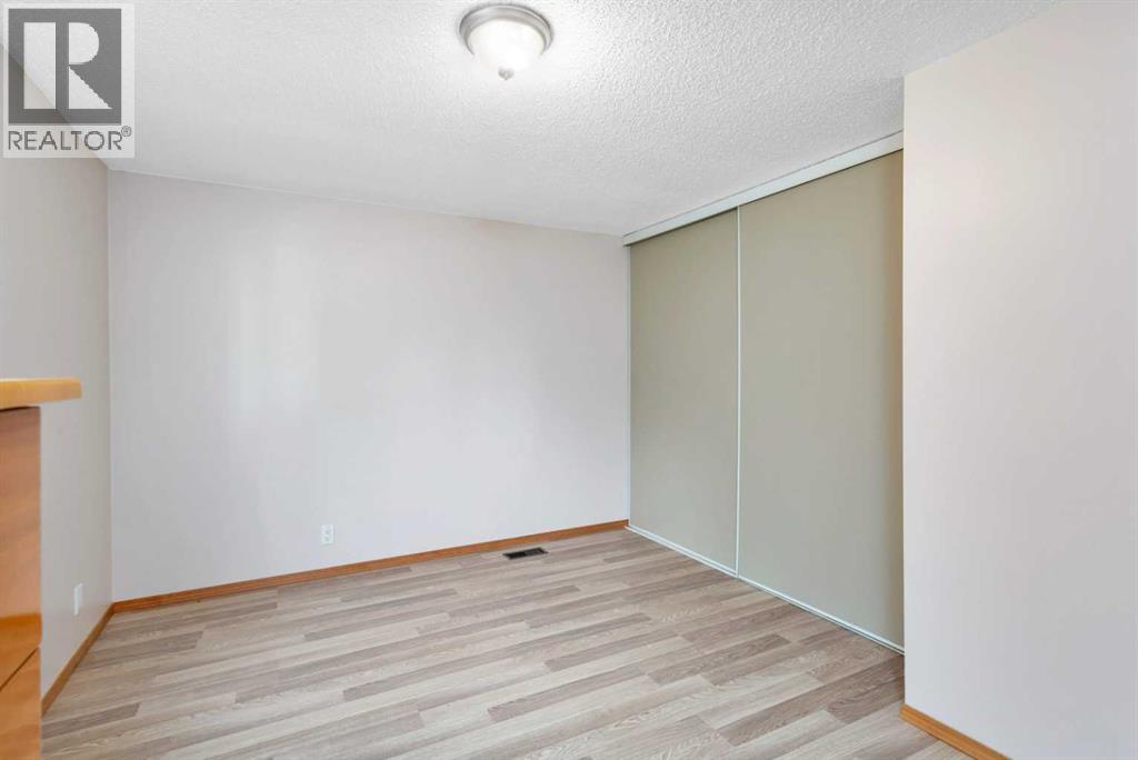 220, 5241 Township Road 325a, Rural Mountain View County, Alberta  T0M 1X0 - Photo 29 - A2260142