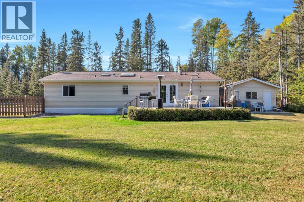 220, 5241 Township Road 325a, Rural Mountain View County, Alberta  T0M 1X0 - Photo 39 - A2260142