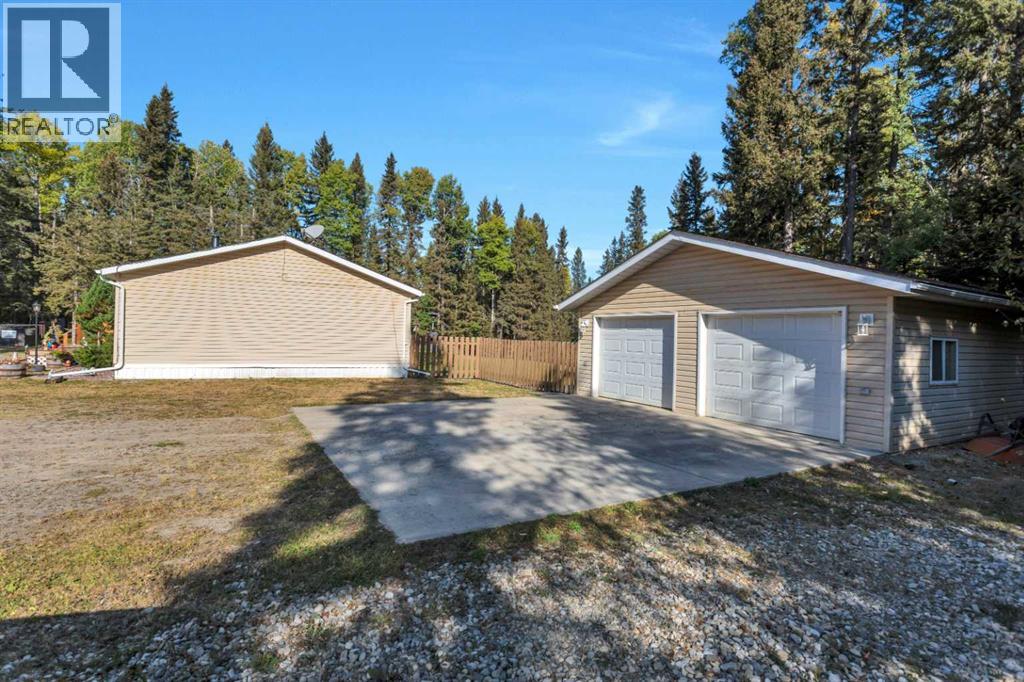 220, 5241 Township Road 325a, Rural Mountain View County, Alberta  T0M 1X0 - Photo 41 - A2260142