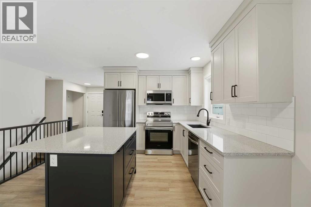 82 Bruns Crescent, Lacombe, Alberta  T4L 1R3 - Photo 2 - A2281069