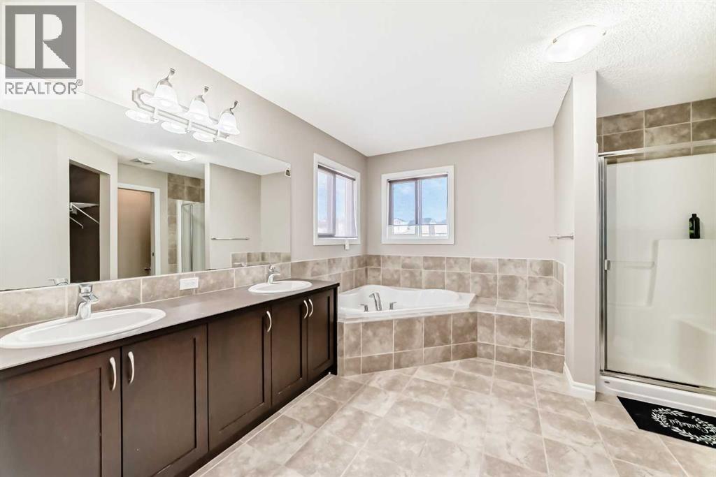 2159 Hillcrest Green Sw, Airdrie, Alberta  T4B 3W1 - Photo 21 - A2278444