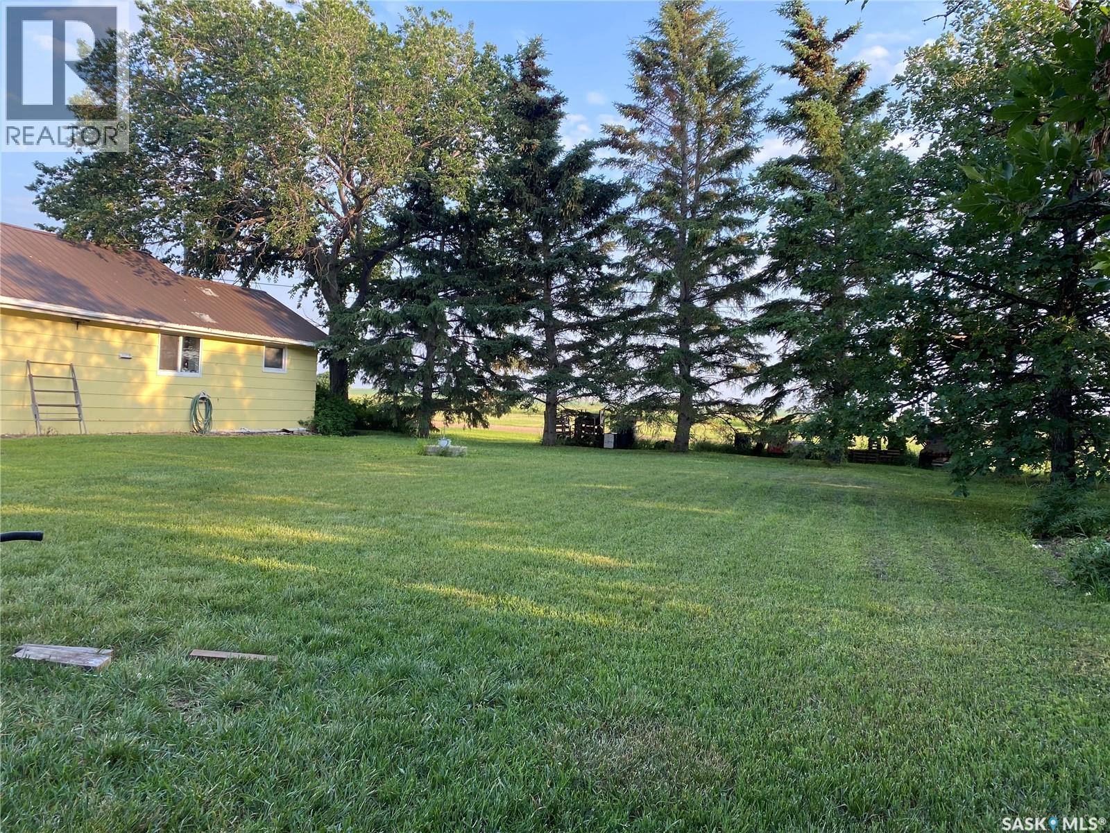 . Railway Avenue, Gladmar, Saskatchewan  S0C 1A0 - Photo 47 - SK029098