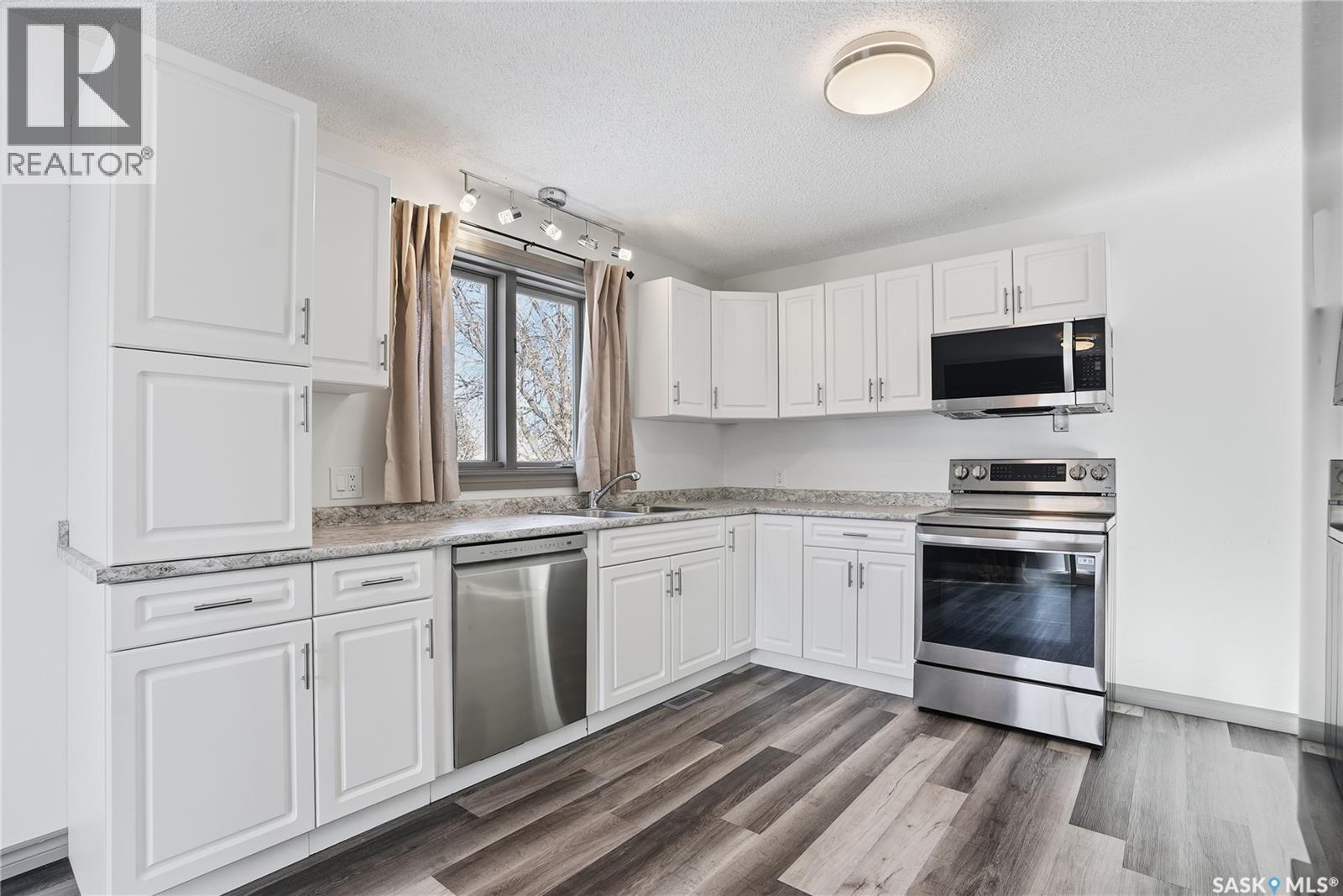 413-415 1st Street, Dalmeny, Saskatchewan  S0K 1E0 - Photo 13 - SK028998