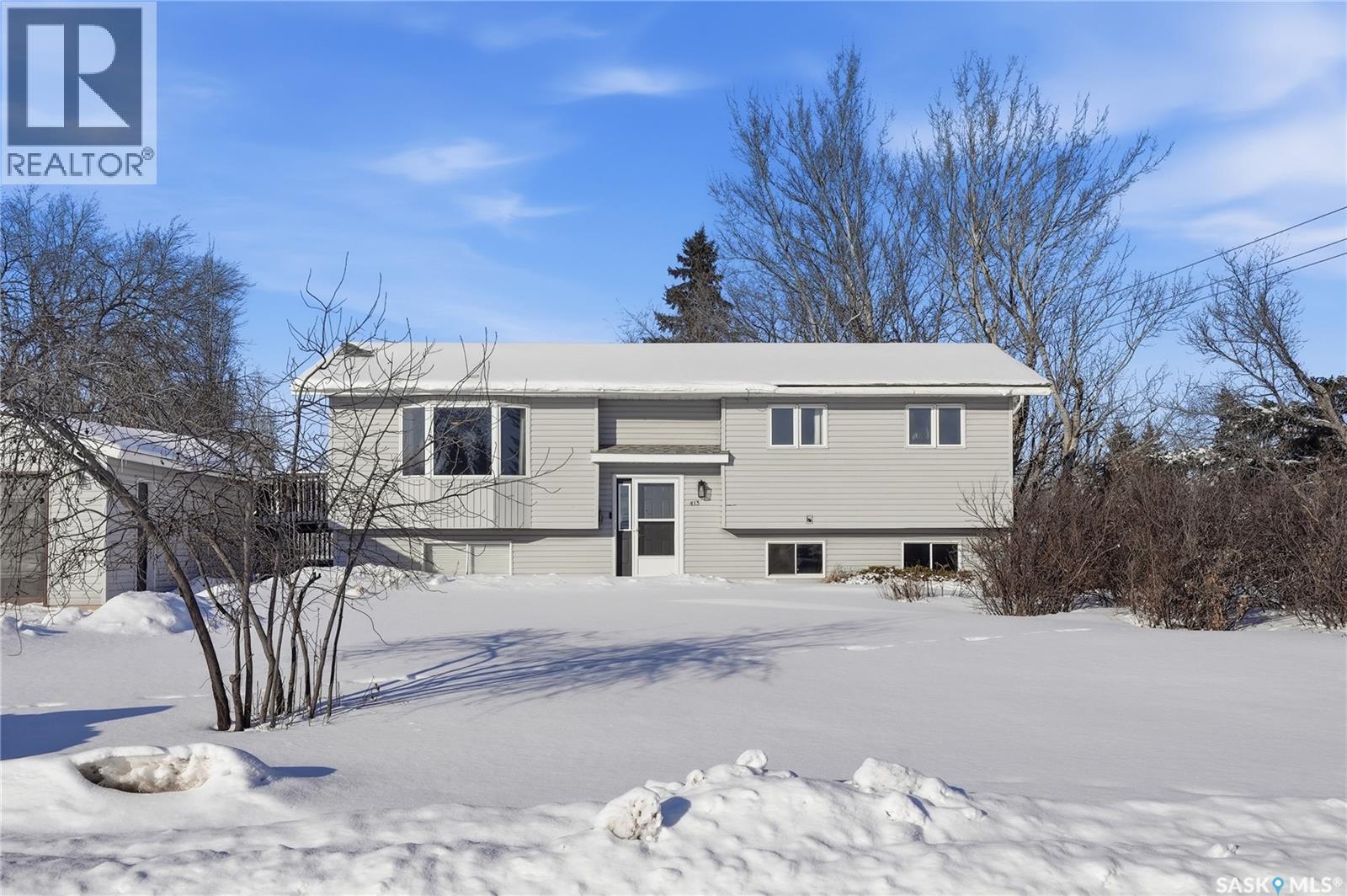 413-415 1st Street, Dalmeny, Saskatchewan  S0K 1E0 - Photo 3 - SK028998