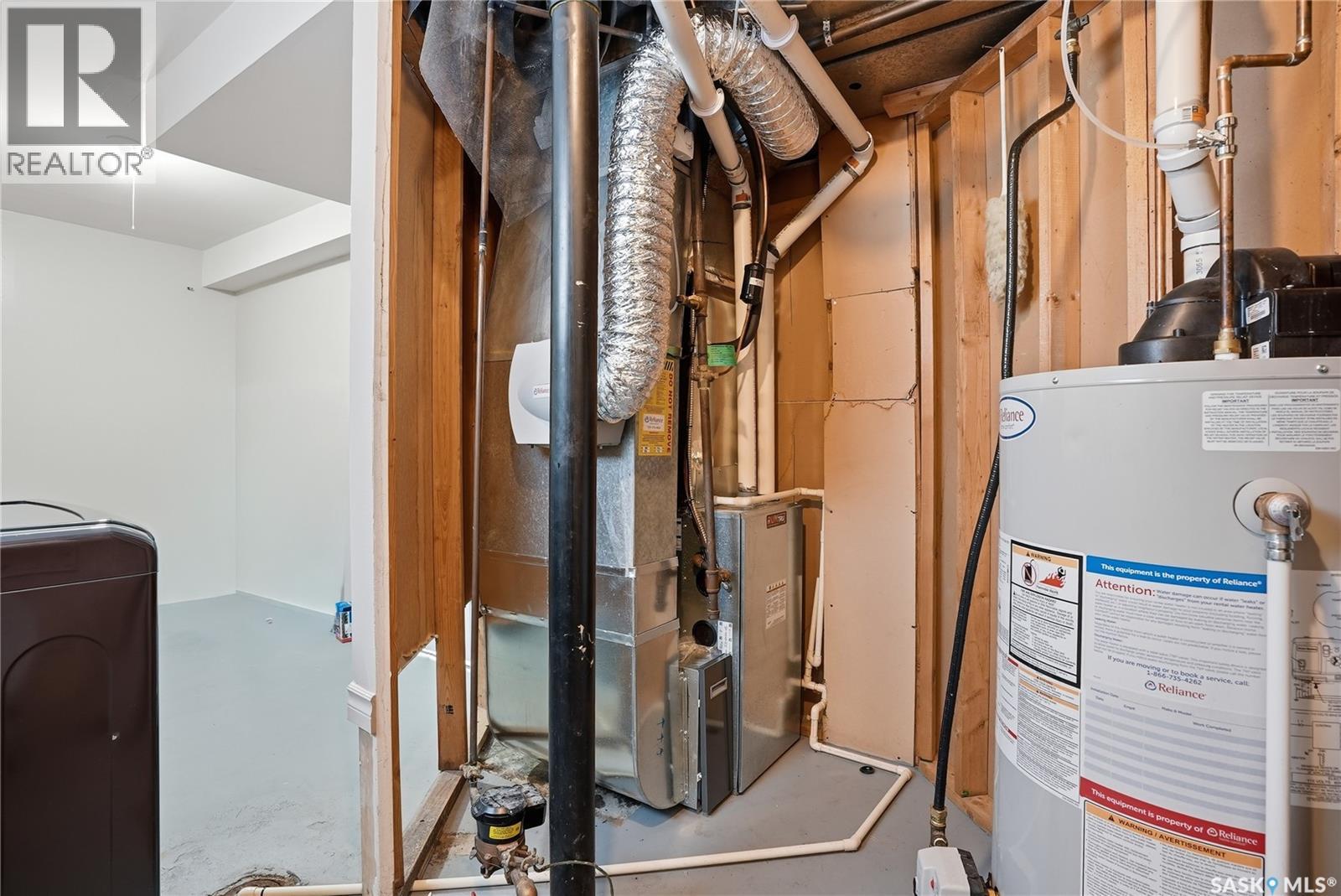 413-415 1st Street, Dalmeny, Saskatchewan  S0K 1E0 - Photo 39 - SK028998