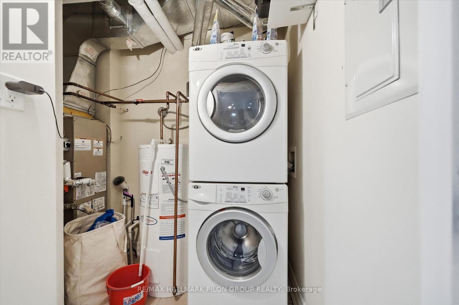 306 - 320 Mcleod Street, Ottawa, Ontario  K2P 1A3 - Photo 14 - X12819856