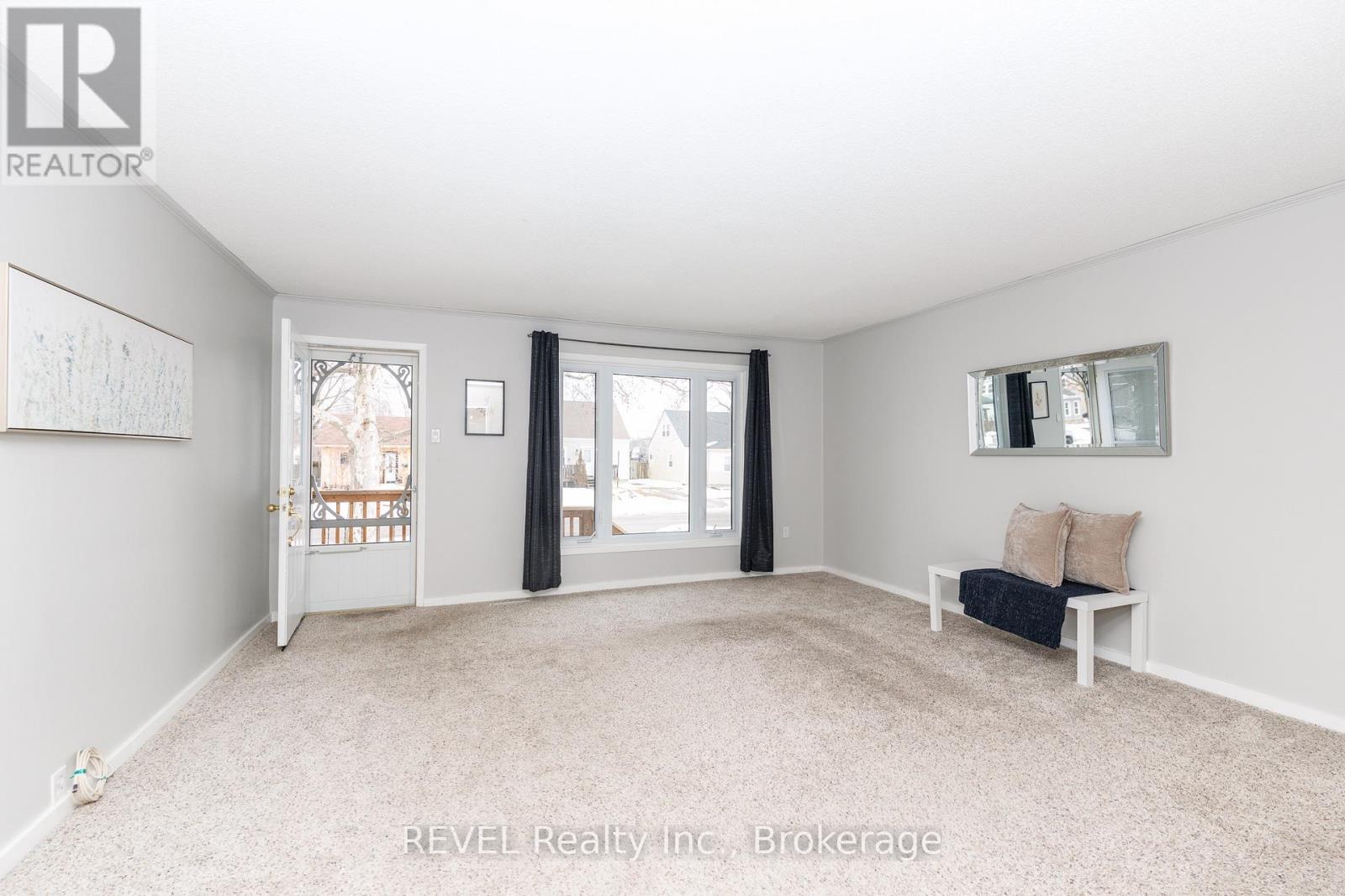 60 Nelles Road, Welland, Ontario  L3B 2P2 - Photo 6 - X12819810