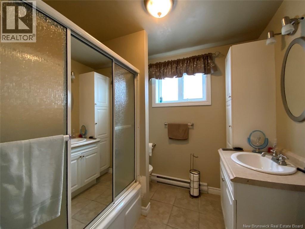 42, René-Bouchard Street, Edmundston, New Brunswick  E3V 3V3 - Photo 14 - NB134122