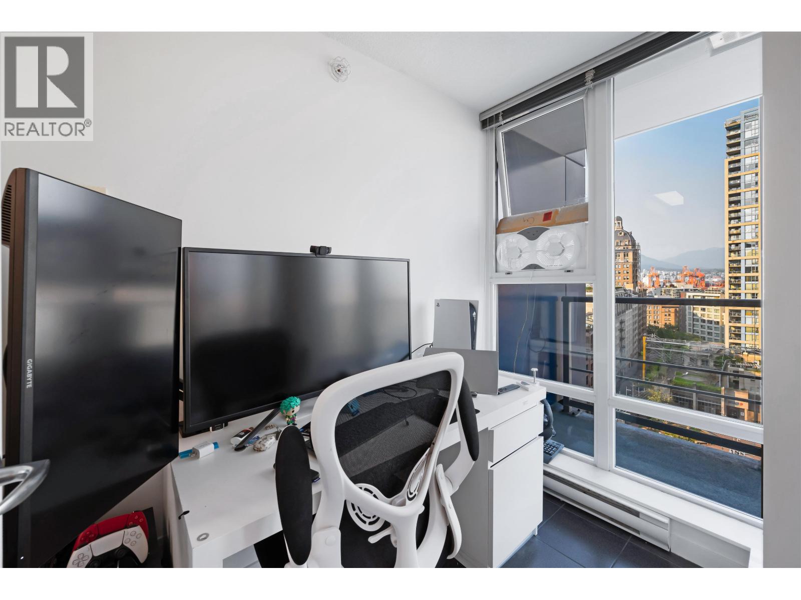 1207 602 Citadel Parade, Vancouver, British Columbia  V6B 1X2 - Photo 10 - R3093496