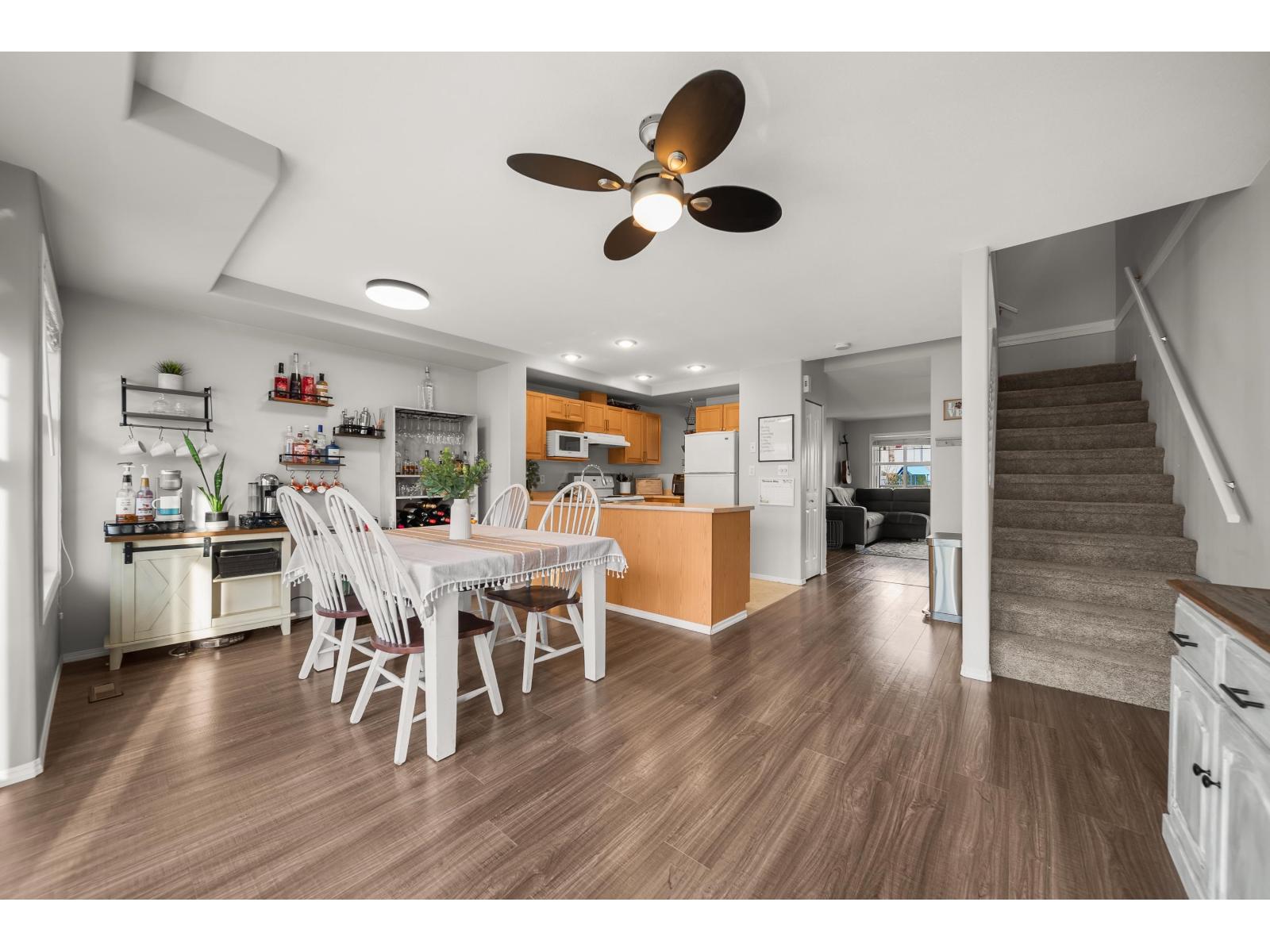 119 6450 Vedder Road, Sardis South, Chilliwack, British Columbia  V2R 5N7 - Photo 11 - R3092303