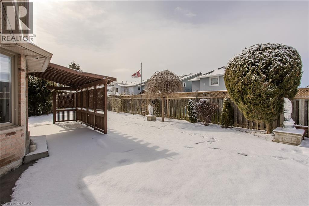 21 Isidore Place, Stoney Creek, Ontario  L8J 2P2 - Photo 4 - 40807435