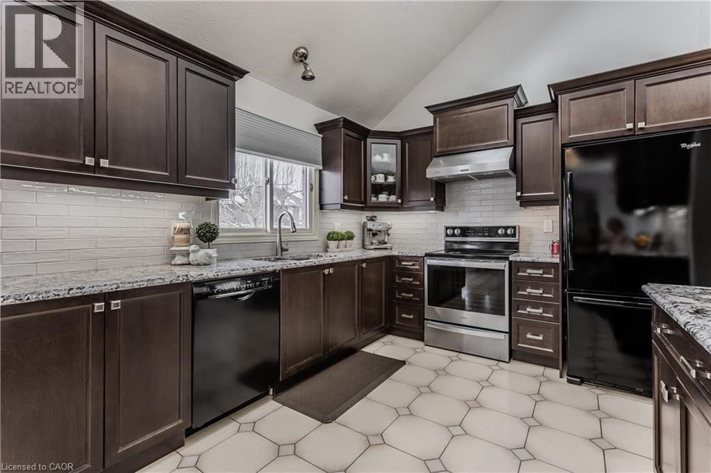 21 Isidore Place, Stoney Creek, Ontario  L8J 2P2 - Photo 14 - 40807435