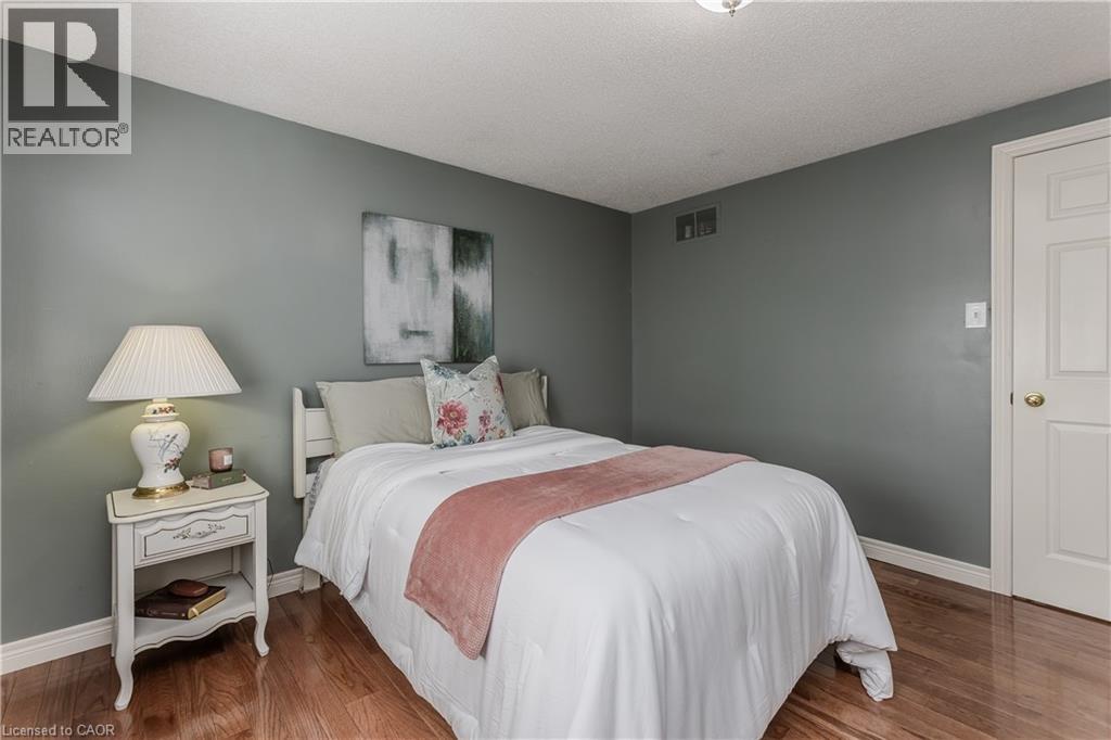 21 Isidore Place, Stoney Creek, Ontario  L8J 2P2 - Photo 32 - 40807435