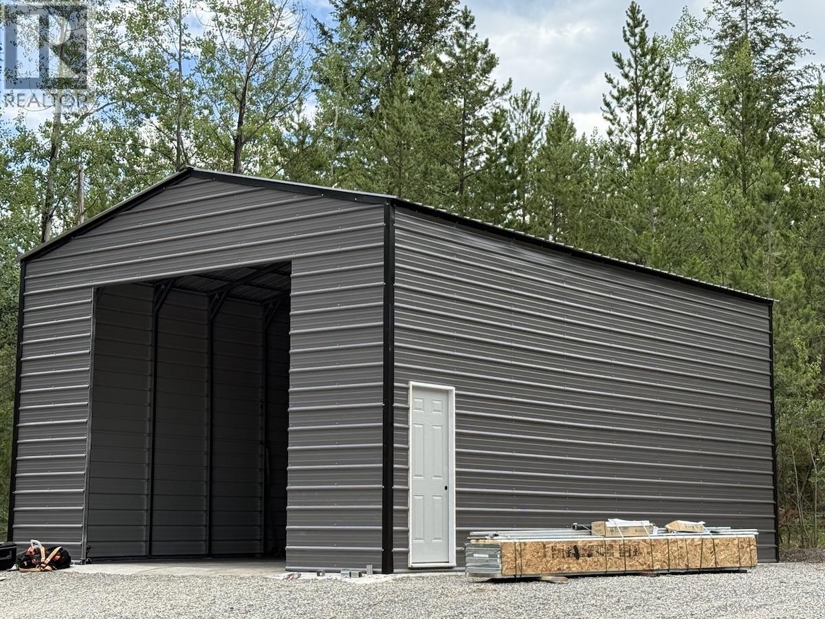 772 S Green Lake Road, 70 Mile House, British Columbia  V0K 2K2 - Photo 37 - R3075196