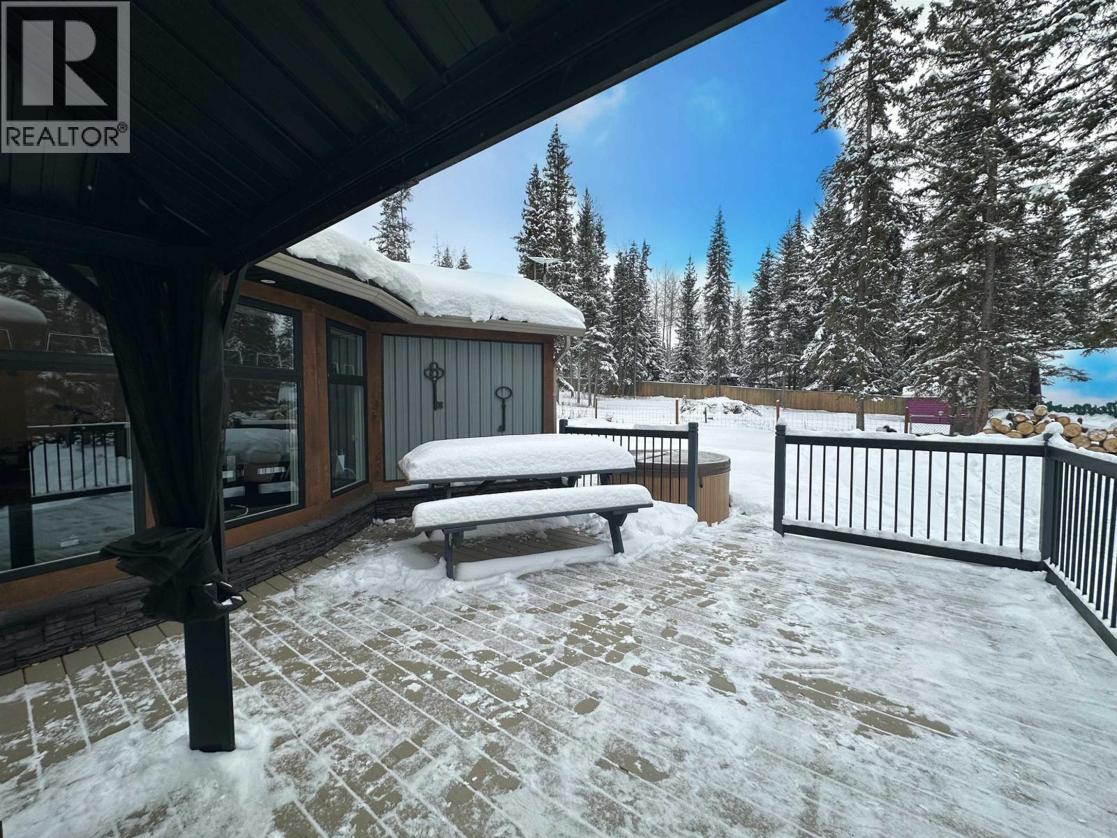 772 S Green Lake Road, 70 Mile House, British Columbia  V0K 2K2 - Photo 29 - R3075196