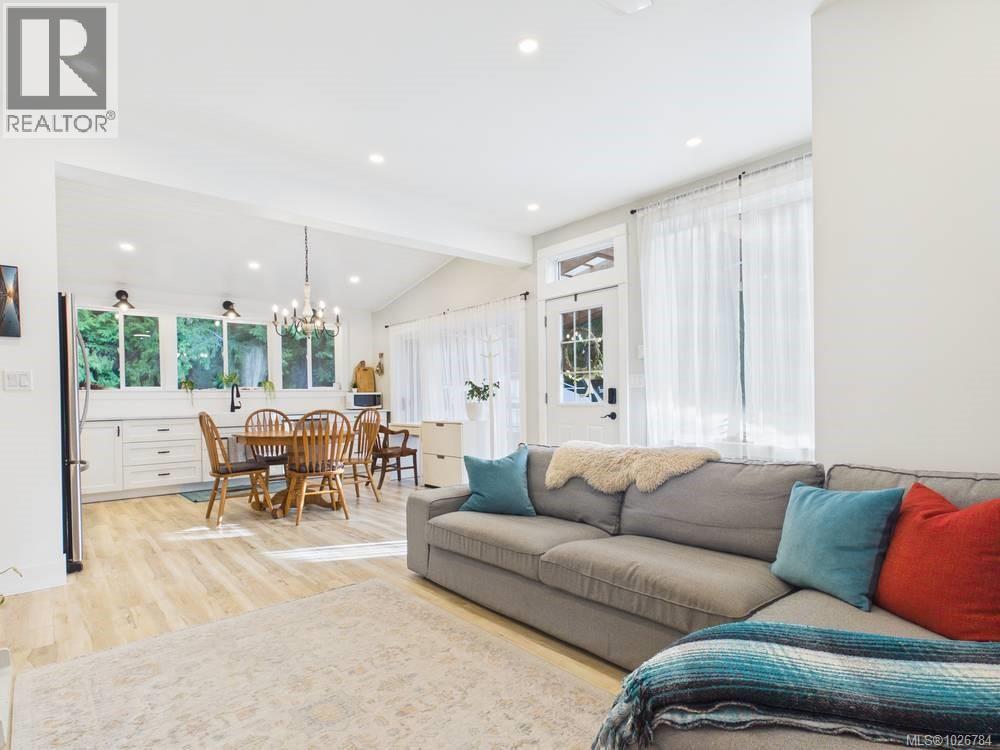 375 Baylis Rd, Qualicum Beach, British Columbia  V9K 2A7 - Photo 12 - 1026784