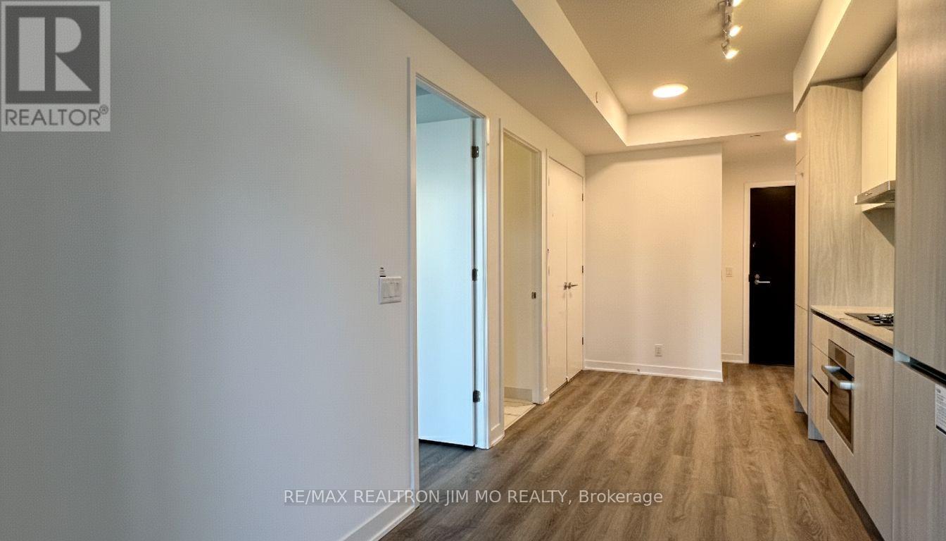 1916 - 180 Front Street E, Toronto, Ontario  M5K 0A9 - Photo 5 - C12819754