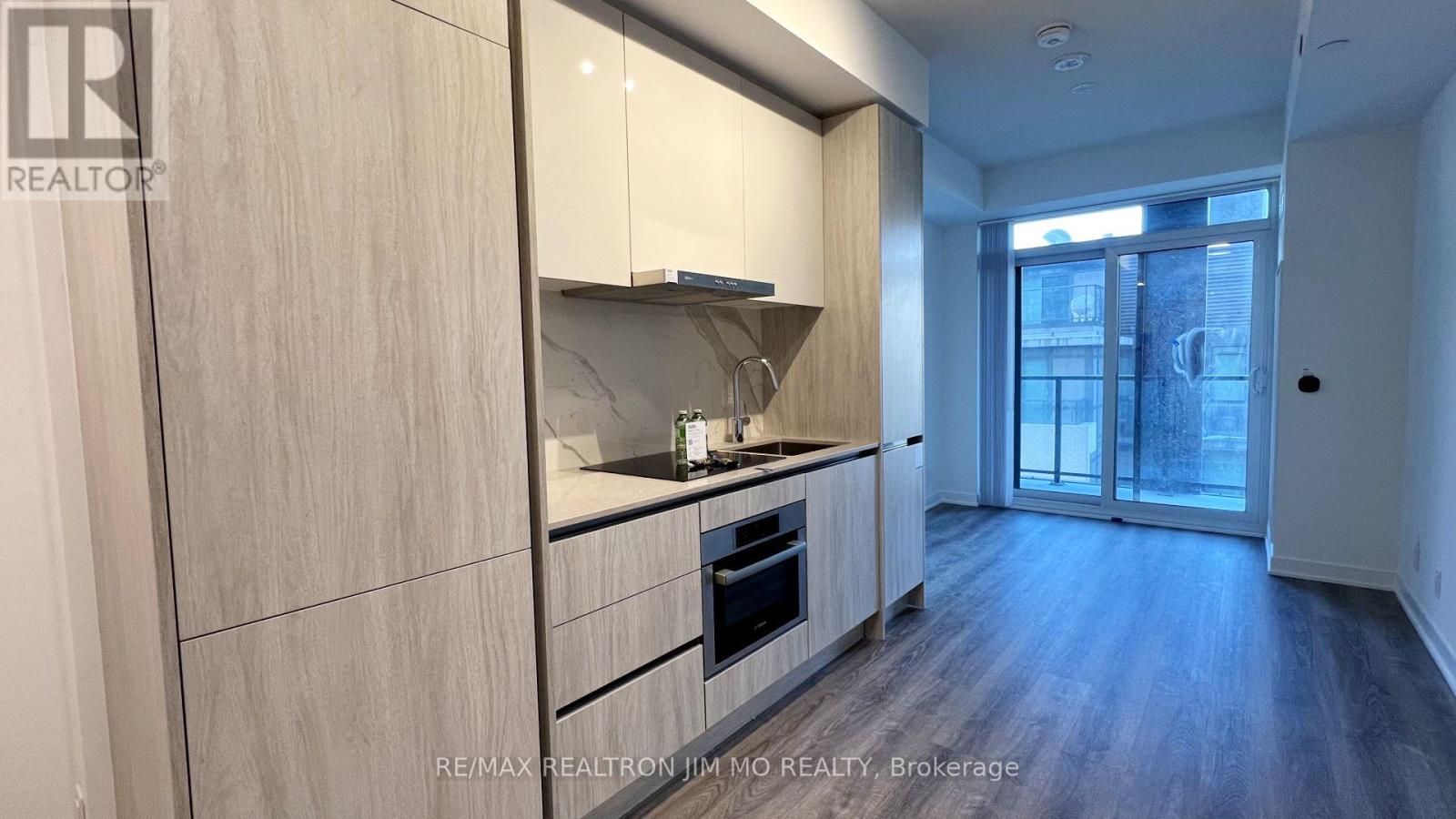 1916 - 180 Front Street E, Toronto, Ontario  M5K 0A9 - Photo 8 - C12819754