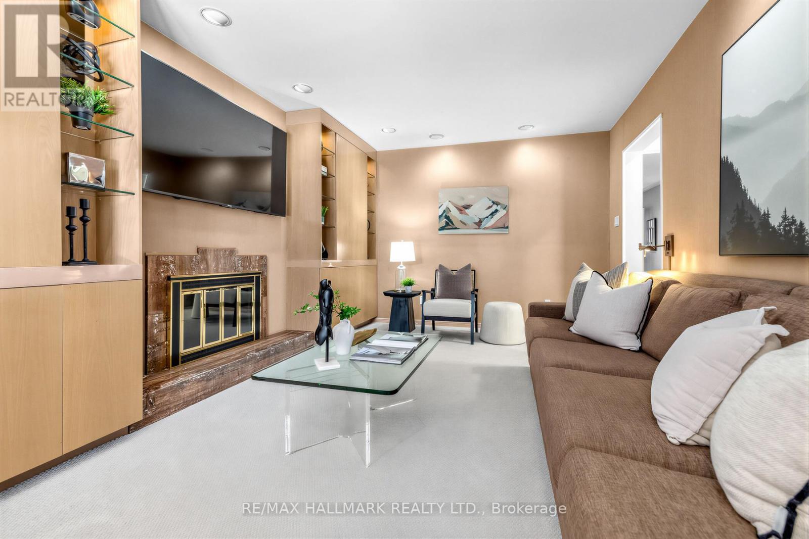 35 Elliotwood Court, Toronto, Ontario  M2L 2P8 - Photo 10 - C12819784