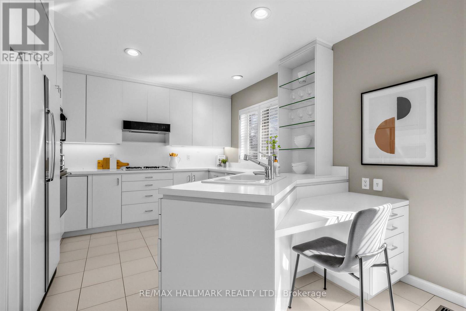 35 Elliotwood Court, Toronto, Ontario  M2L 2P8 - Photo 14 - C12819784