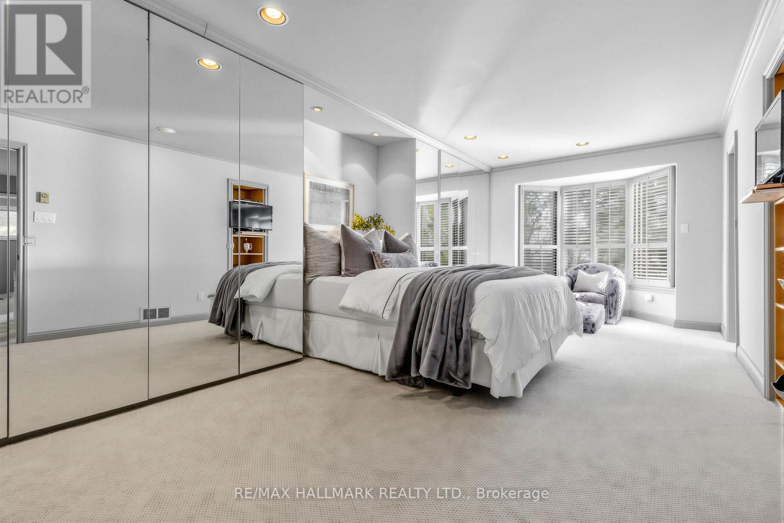 35 Elliotwood Court, Toronto, Ontario  M2L 2P8 - Photo 18 - C12819784