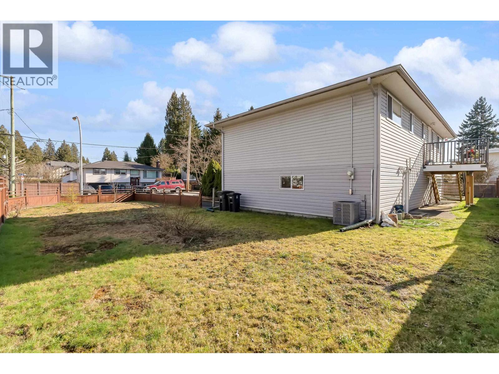 11645 195a Street, Pitt Meadows, British Columbia  V3Y 1G3 - Photo 30 - R3093462