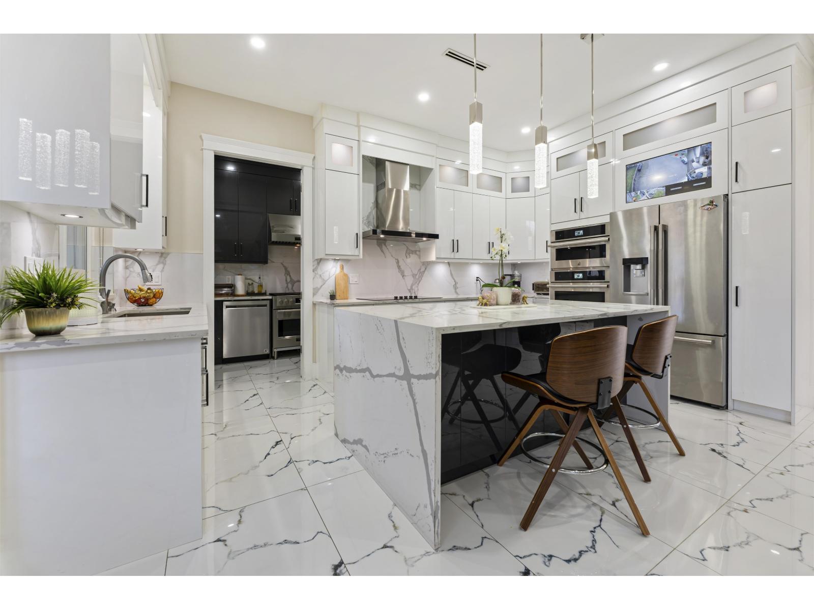 8020 114 Street, Delta, British Columbia  V4C 5H6 - Photo 11 - R3090862