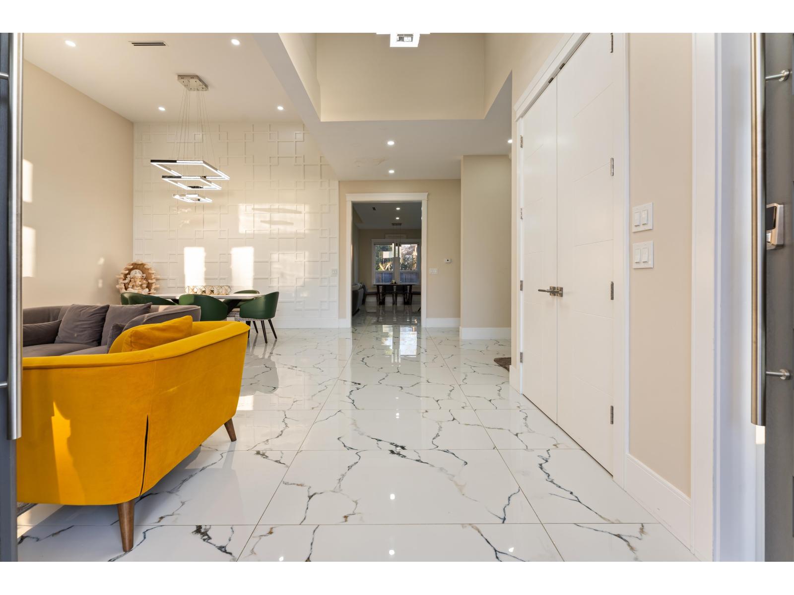 8020 114 Street, Delta, British Columbia  V4C 5H6 - Photo 6 - R3090862