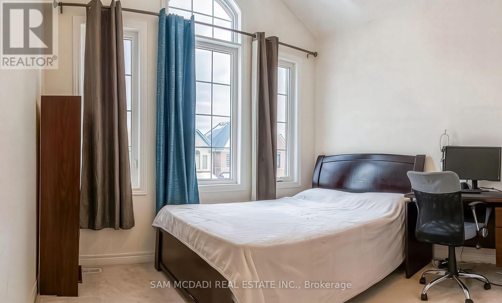 1090 Pisces Trail, Pickering, Ontario  L1X 0P8 - Photo 13 - E12819764