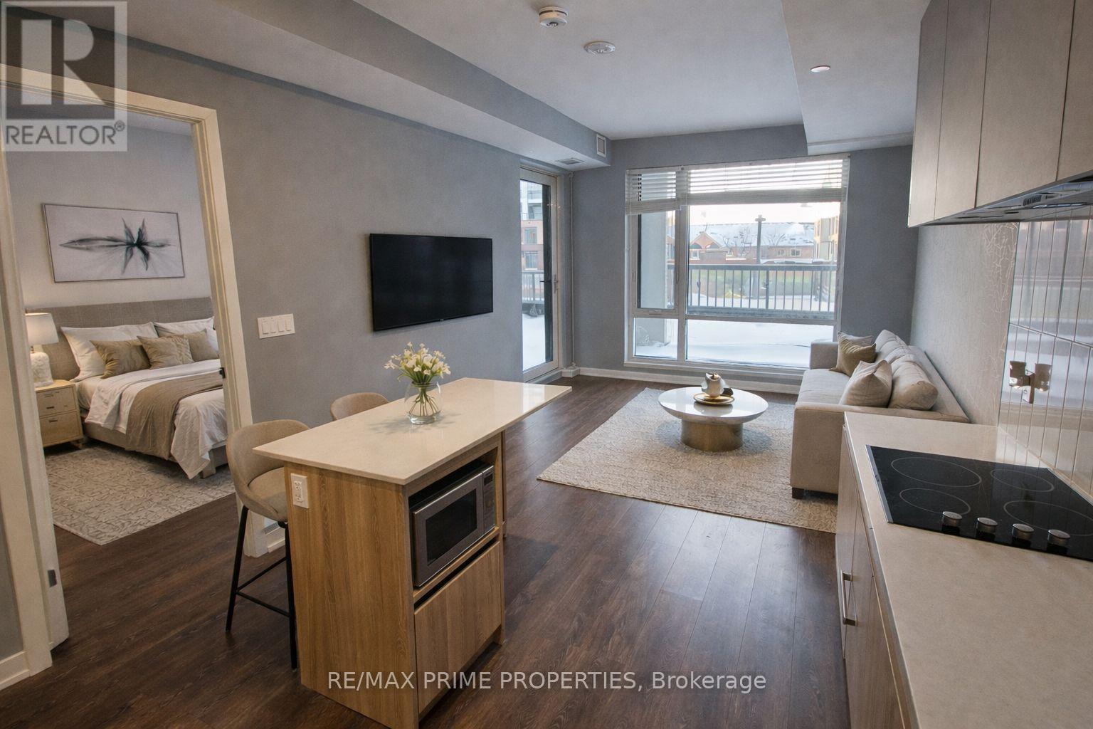 B216 - 7950 Bathurst Street, Vaughan, Ontario  L4J 0L4 - Photo 3 - N12819726