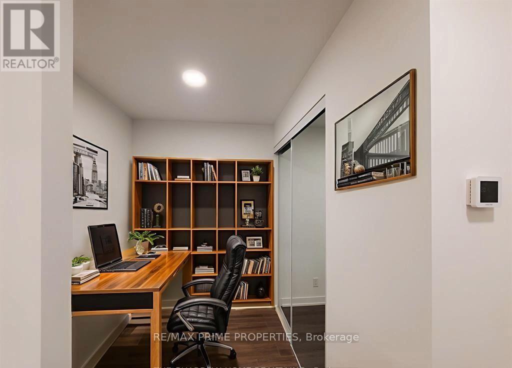 B216 - 7950 Bathurst Street, Vaughan, Ontario  L4J 0L4 - Photo 7 - N12819726