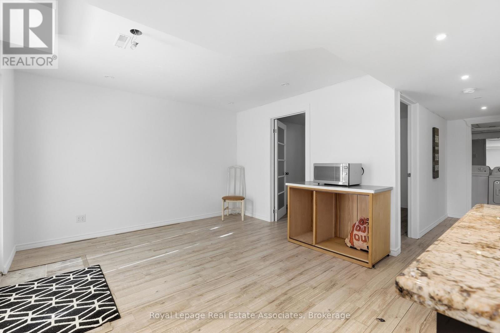 115 Coles Avenue, Vaughan, Ontario  L4L 1L8 - Photo 32 - N12819732