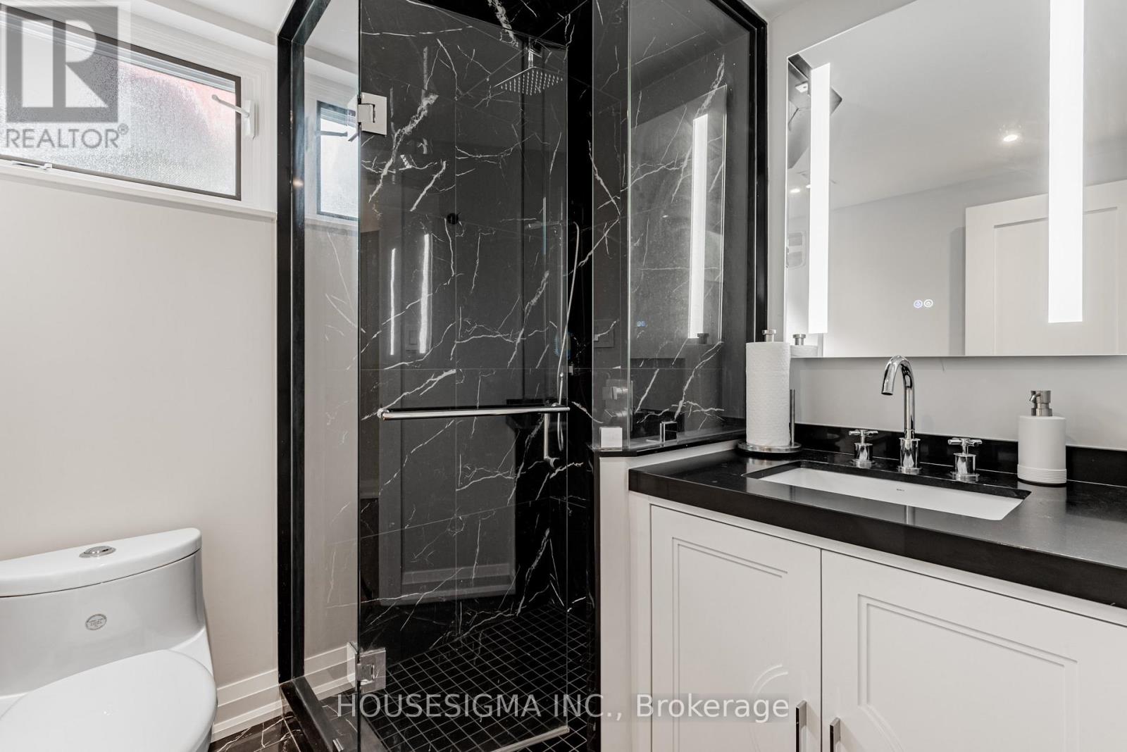 14639 Leslie Street, Aurora, Ontario  L4G 7C6 - Photo 14 - N12819768