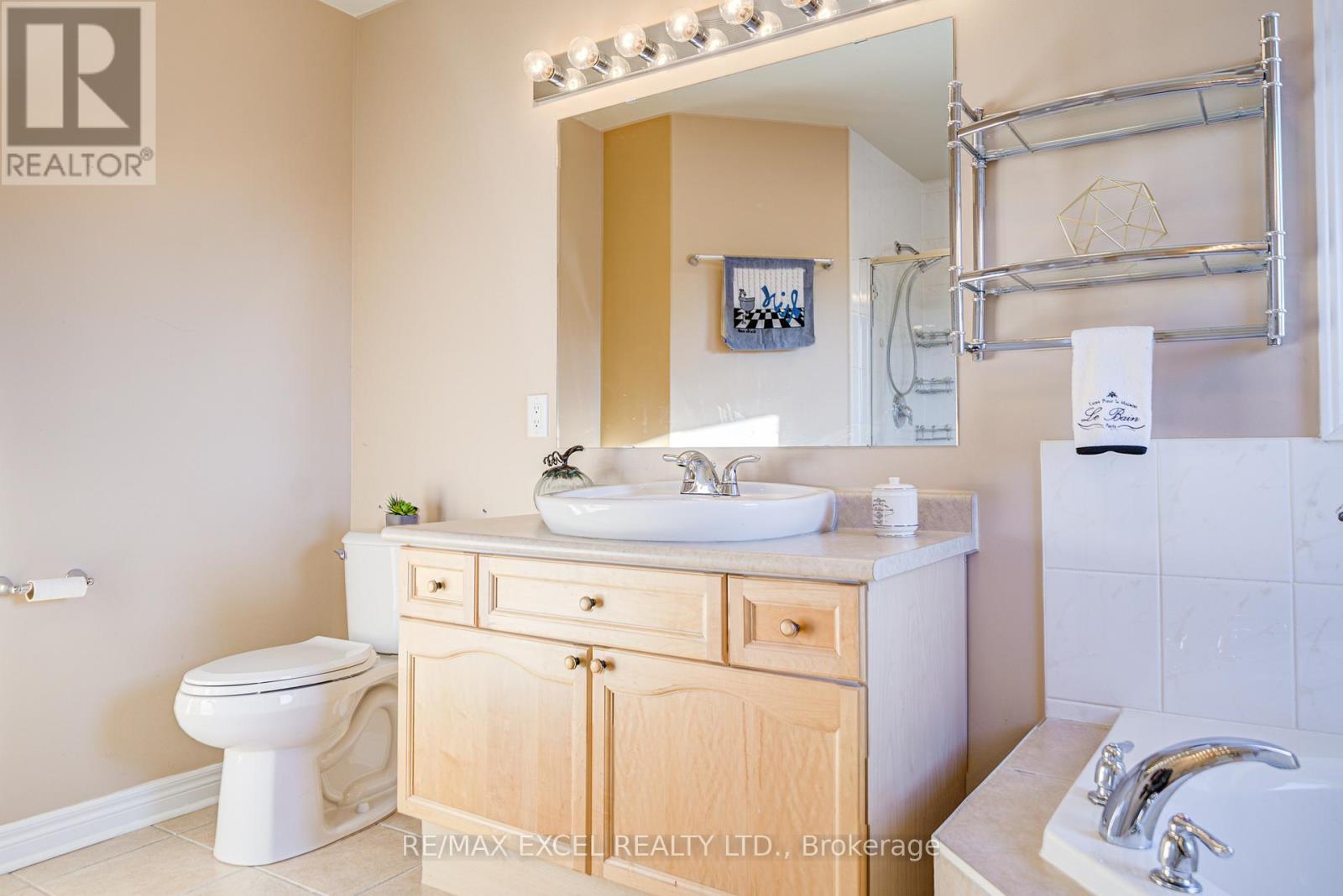 23 Lena Drive, Richmond Hill, Ontario  L4S 2V4 - Photo 35 - N12819788