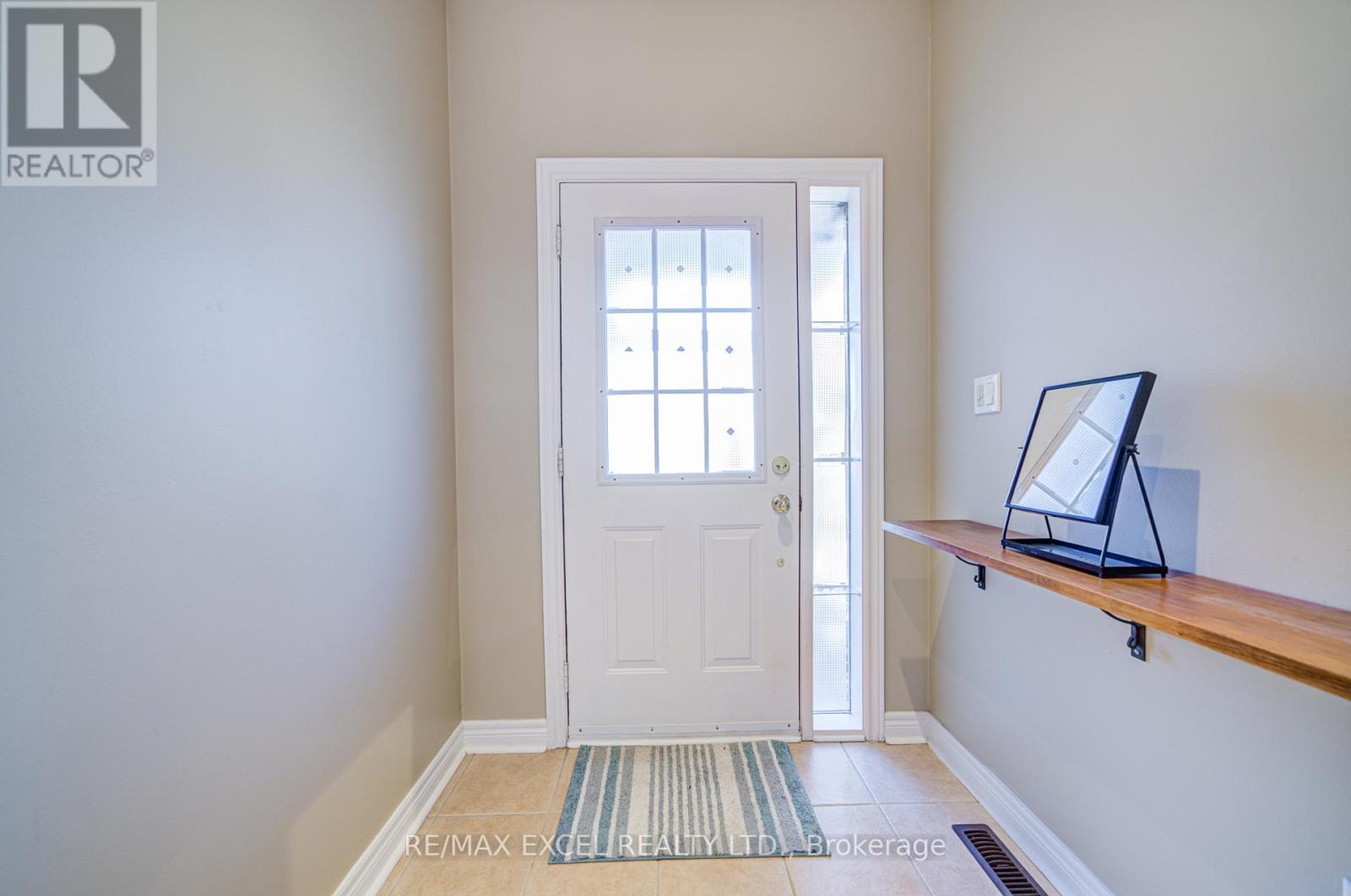 23 Lena Drive, Richmond Hill, Ontario  L4S 2V4 - Photo 7 - N12819788