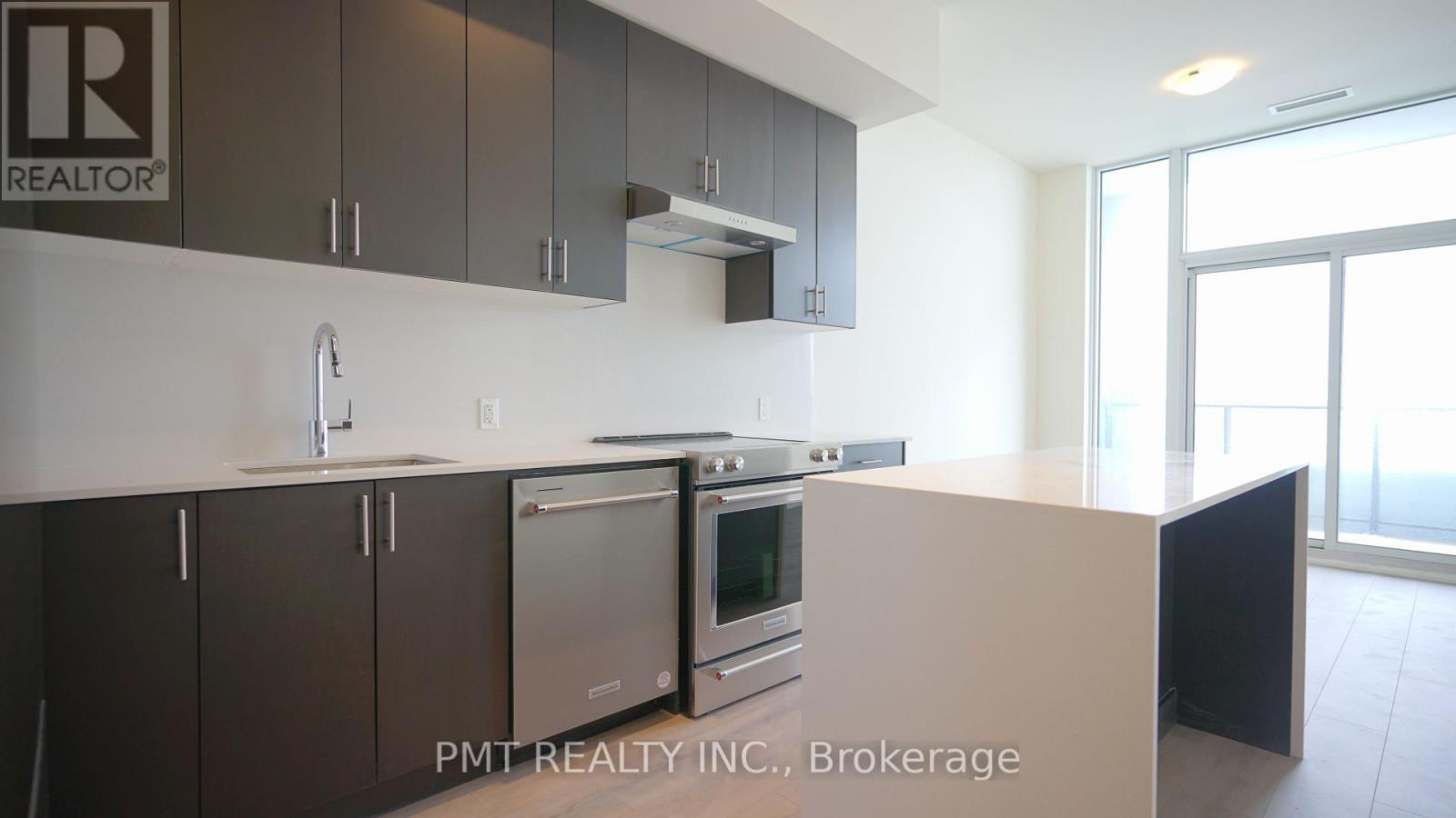 506 - 8960 Jane Street, Vaughan, Ontario  L4K 0N9 - Photo 4 - N12819854