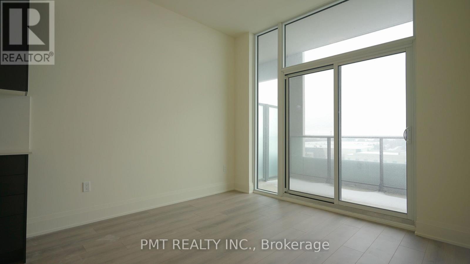 506 - 8960 Jane Street, Vaughan, Ontario  L4K 0N9 - Photo 8 - N12819854